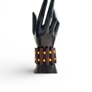 Boho Wooden Stretch Bracelet – Natural Wood & Yellow Bead Accents (Women)